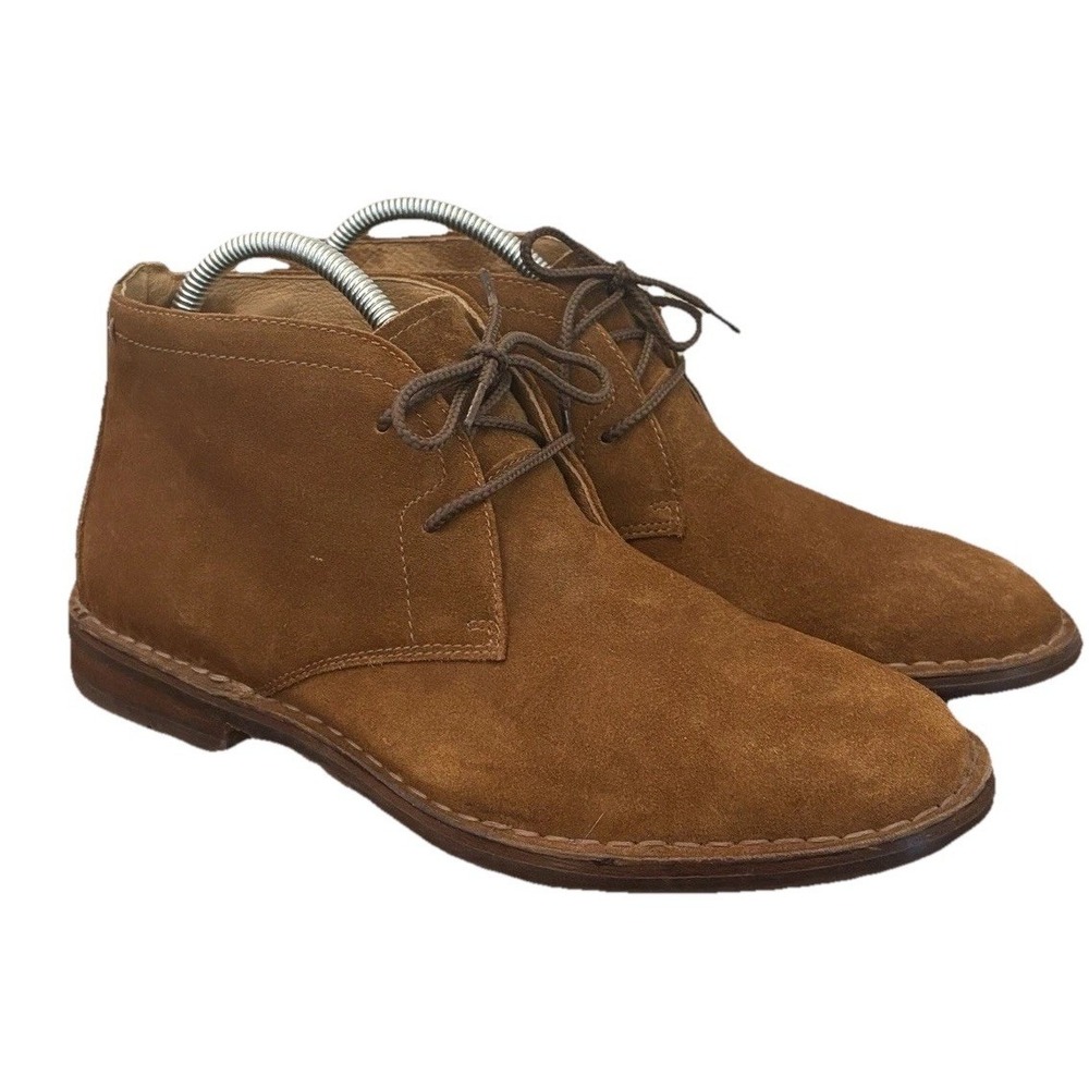 Trask Chukka Boots Men 8 Brady Cognac Brown Suede Leather Vibram Sole MSRP $245